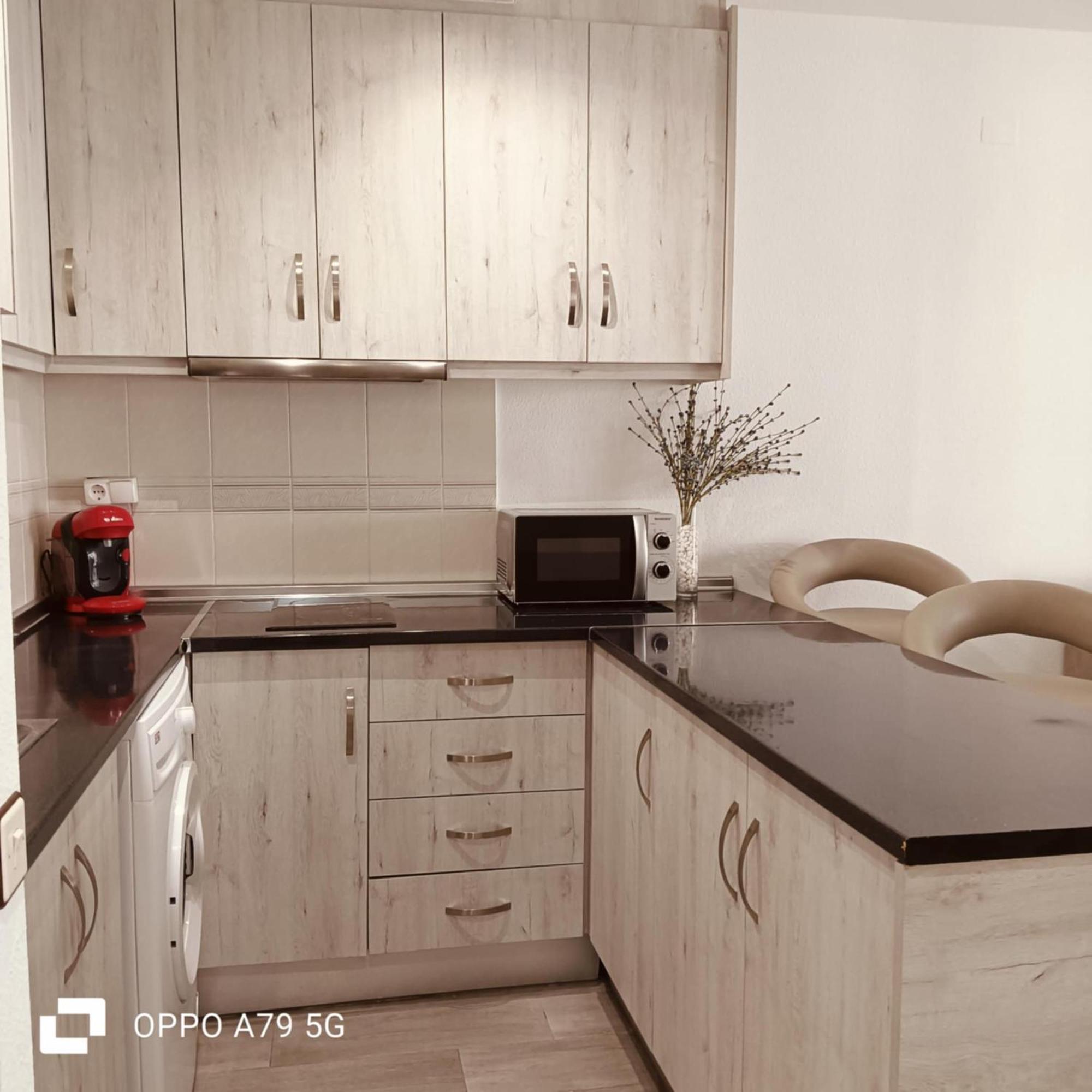 Appartement Torrevieja Esterno foto